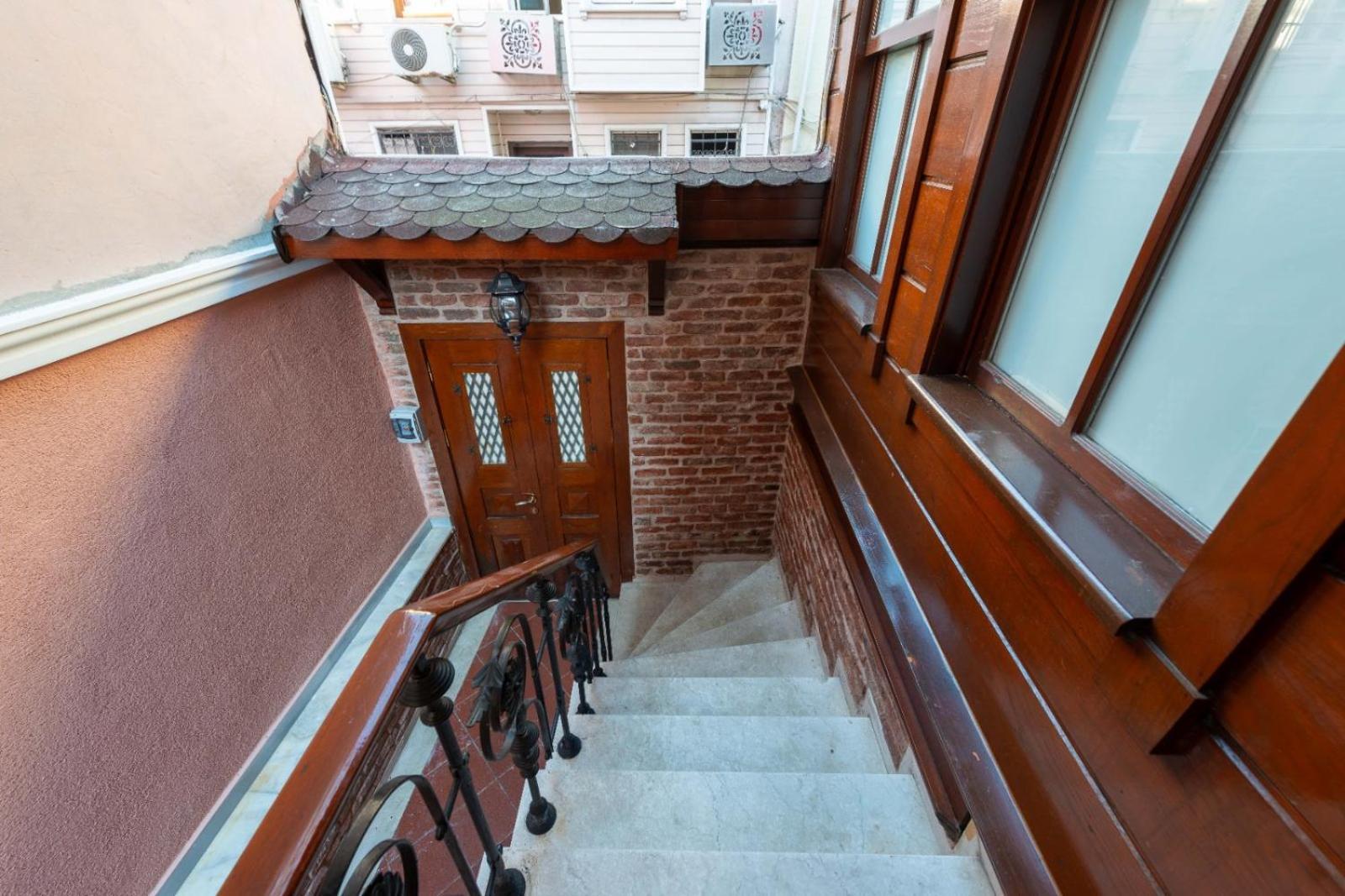 Brown Mansion Oldcity Истанбул Екстериор снимка